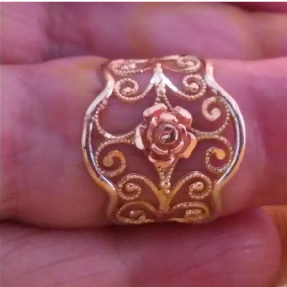 🎉🌹14k solid gold ring - Picture 1 of 3